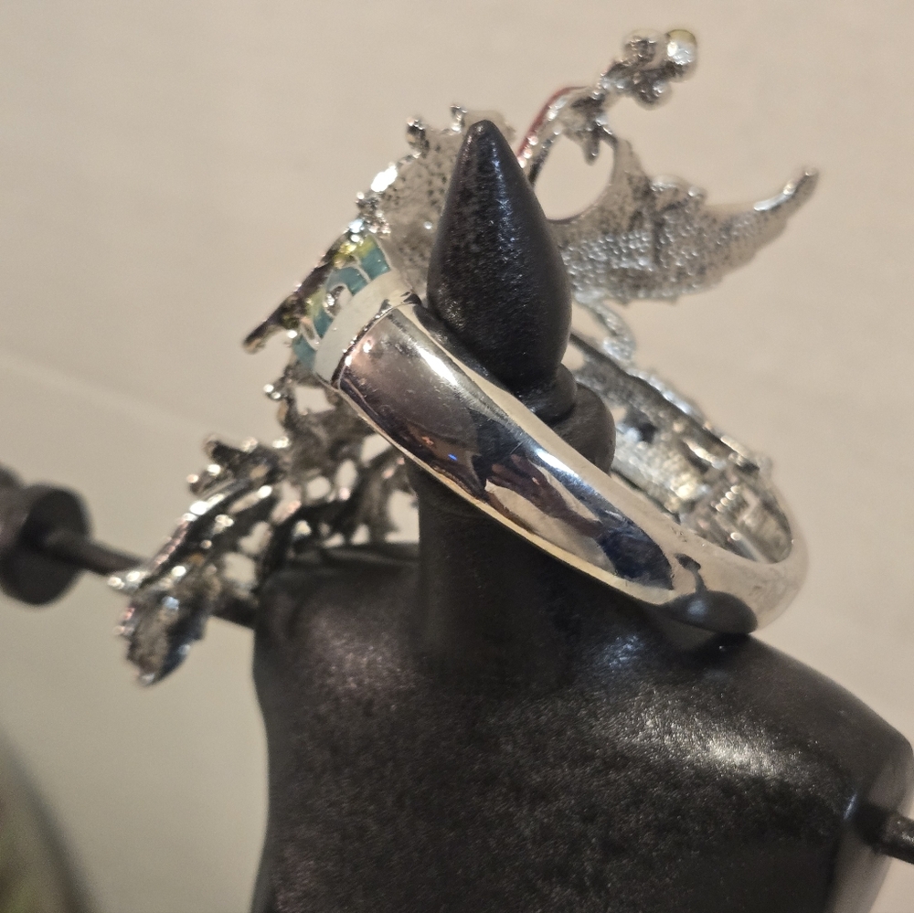 Elegant Silver and Purple Peacock Bracelet - Picture 5 of 8